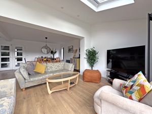 Photo 11- click for photo gallery